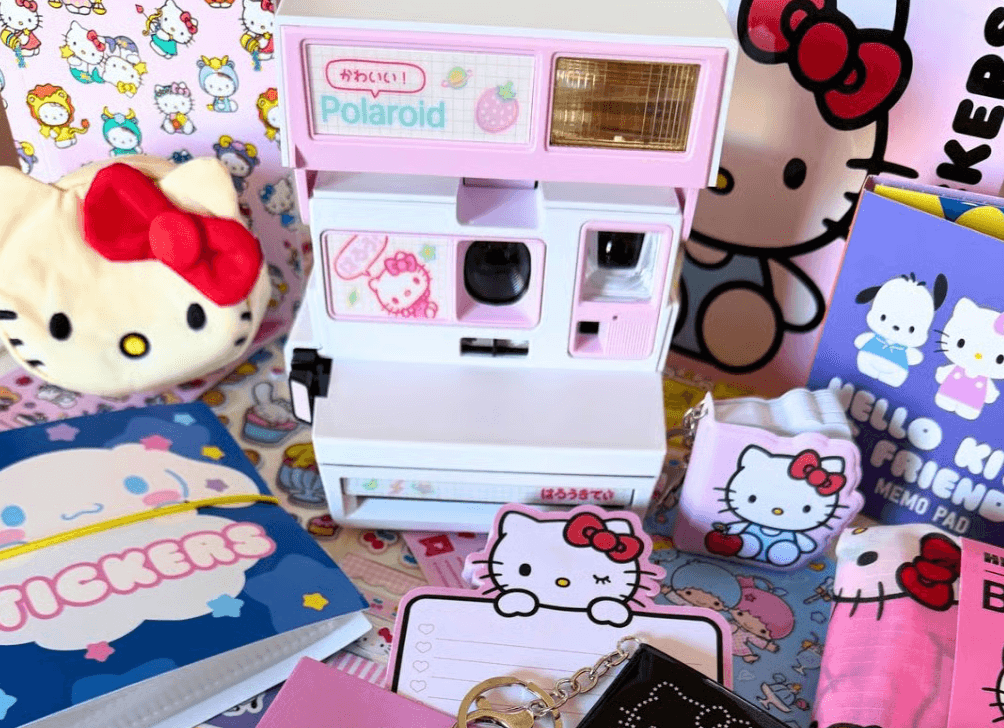 Hello Kitty Pipsticks Stickers